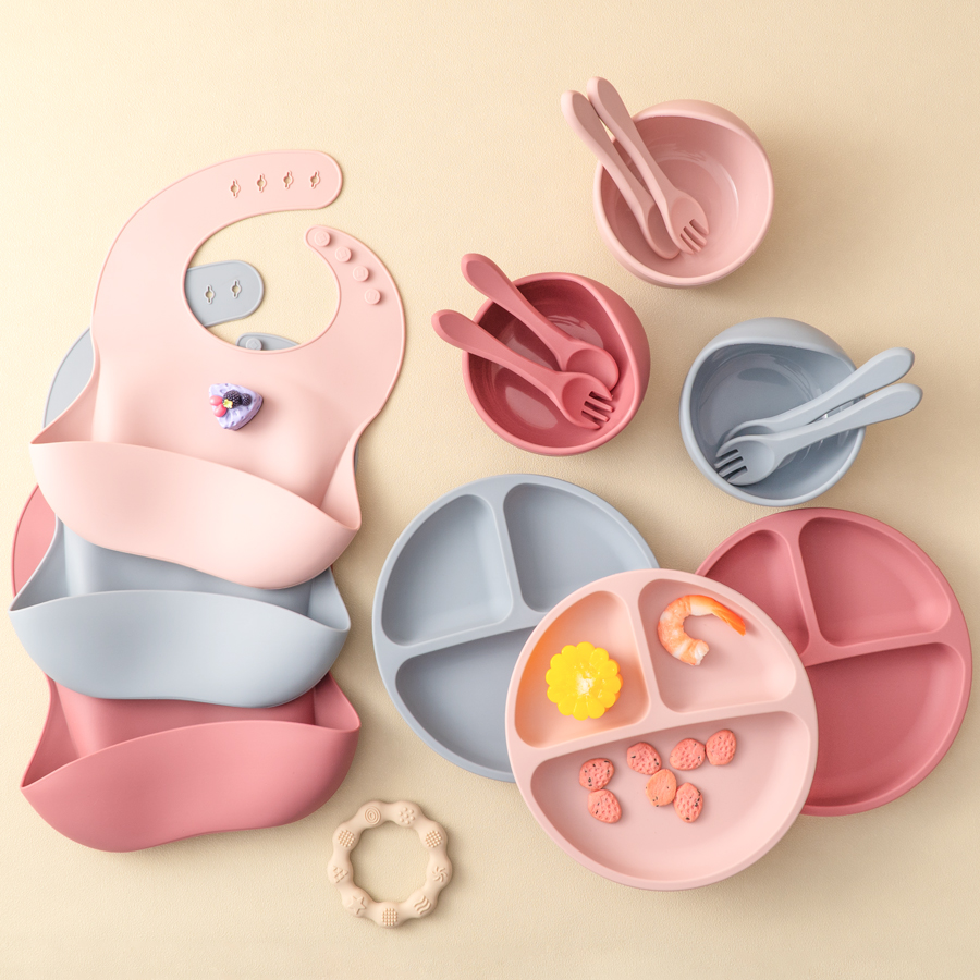Baby Food Universe - 5 adet bebek silikon besleme seti